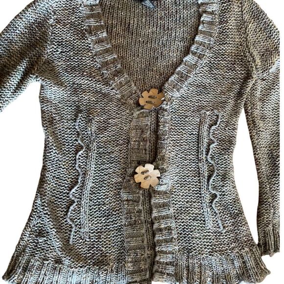 Gorgeous & Unique BCBG Sweater - Size Small - Picture 1 of 5